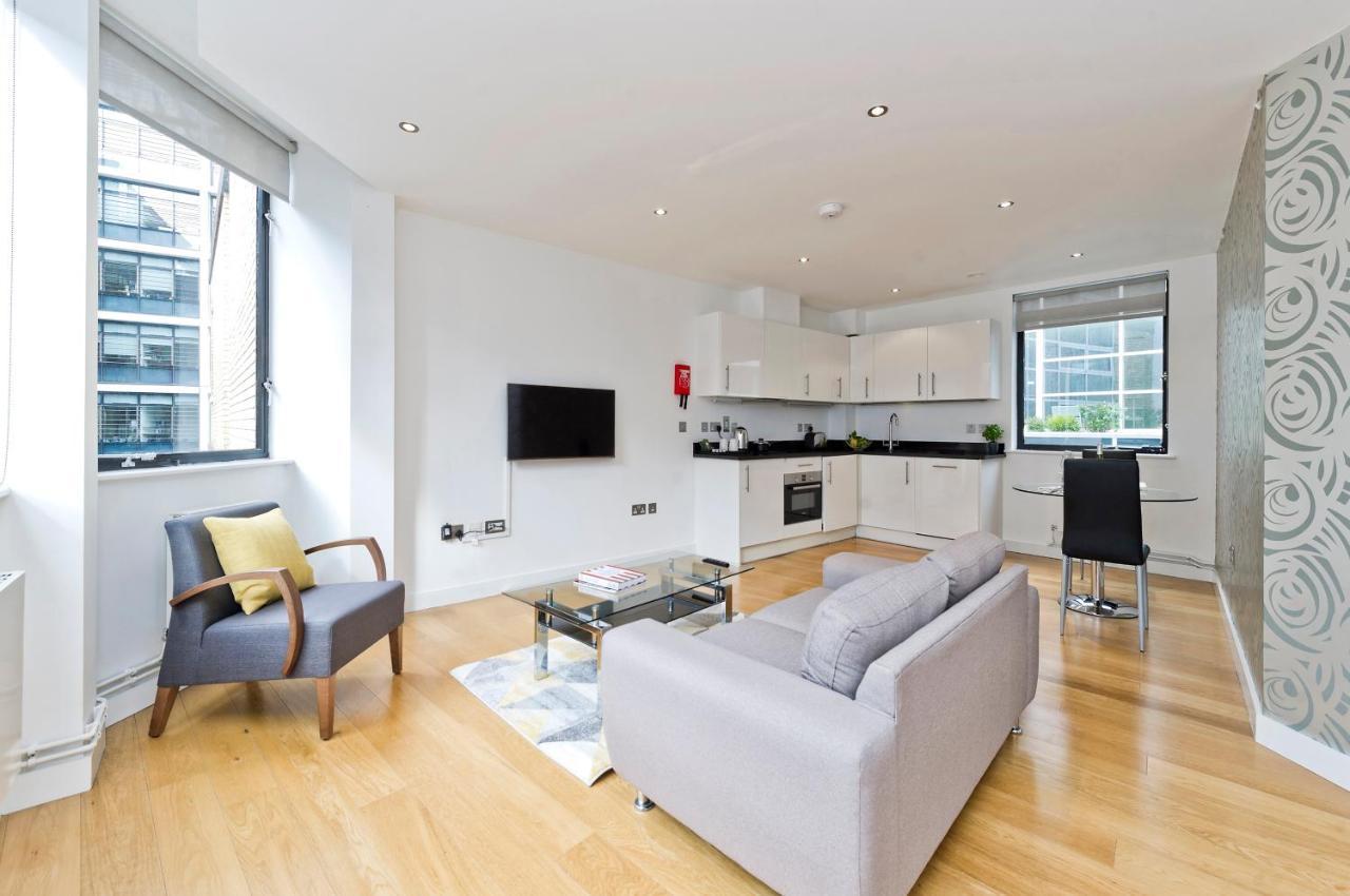 Red Lion Court By City2stay Londra